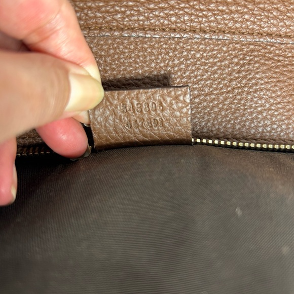 Gucci Large All Leather Tote - Picture 10 of 11